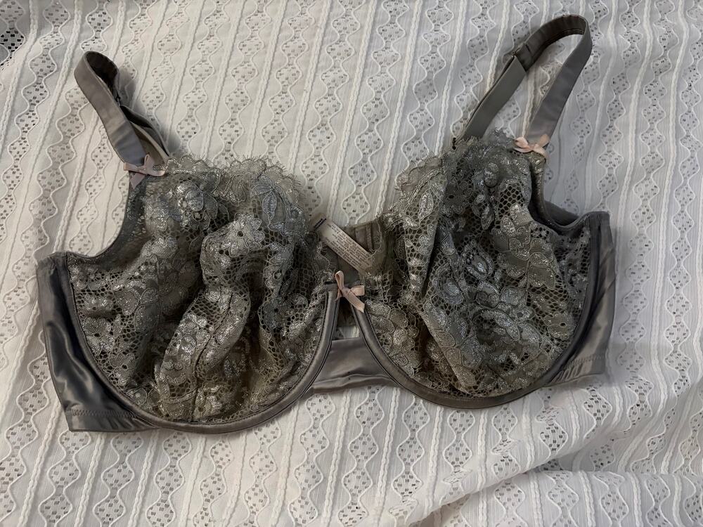 Cacique 44DDD Gray Lace Underwire Bra Full Coverage Plus Size Lingerie